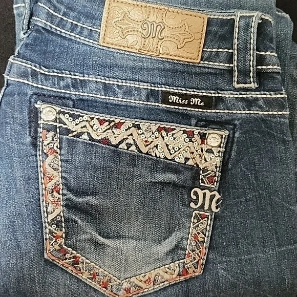 Miss Me Jeans - Picture 6 of 6